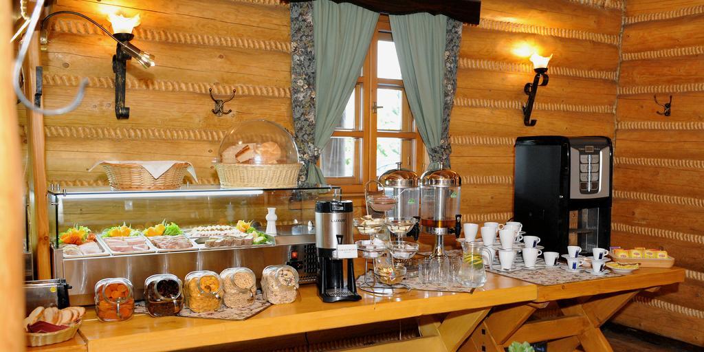 Hotel Czardasz Koziegłowy Kültér fotó