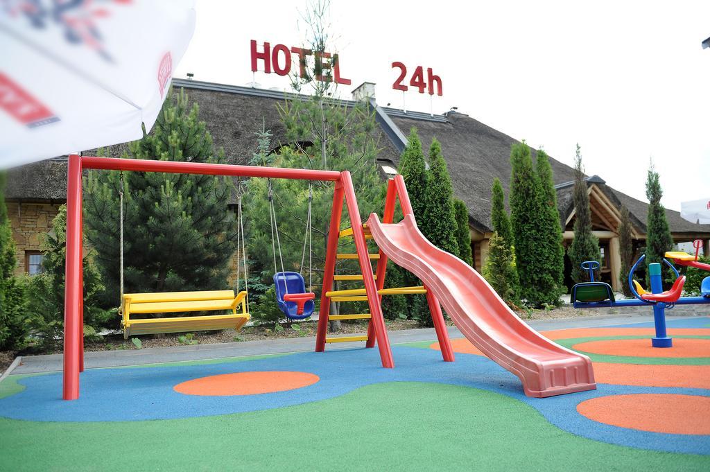 Hotel Czardasz Koziegłowy Kültér fotó
