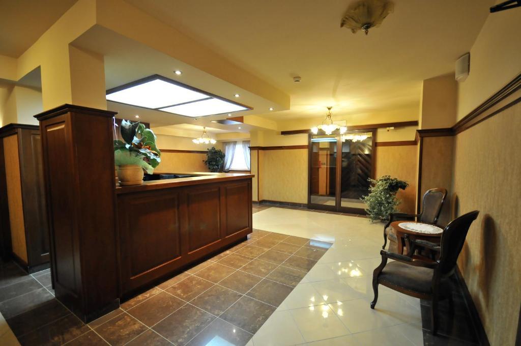 Hotel Czardasz Koziegłowy Kültér fotó